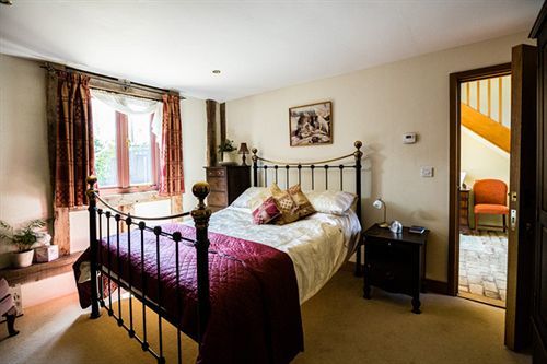 Oak Farm Barn Hotel Beyton Bagian luar foto